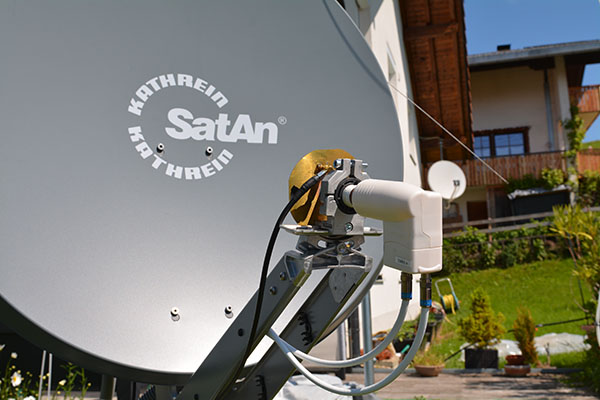 Foto OE9NGH Satellitenfunkstelle